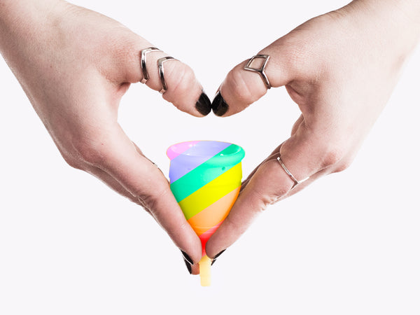 Ihanaa Pride-viikkoa, toivottavat Lunette ja OonaK
